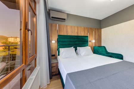 Комфорт 2-местный с балконом вид на горы