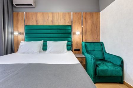 Комфорт 2-местный (с балконом и видом на горы)