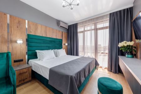 Комфорт 2-местный (с балконом и видом на море)