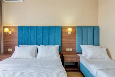 Стандартный 3-местный (с балконом)