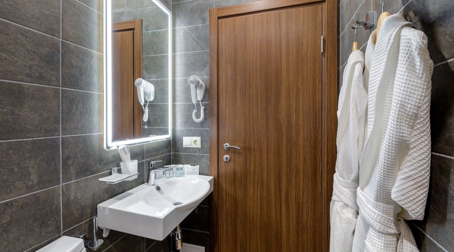 Комфорт 3-местный с балконом вид на море