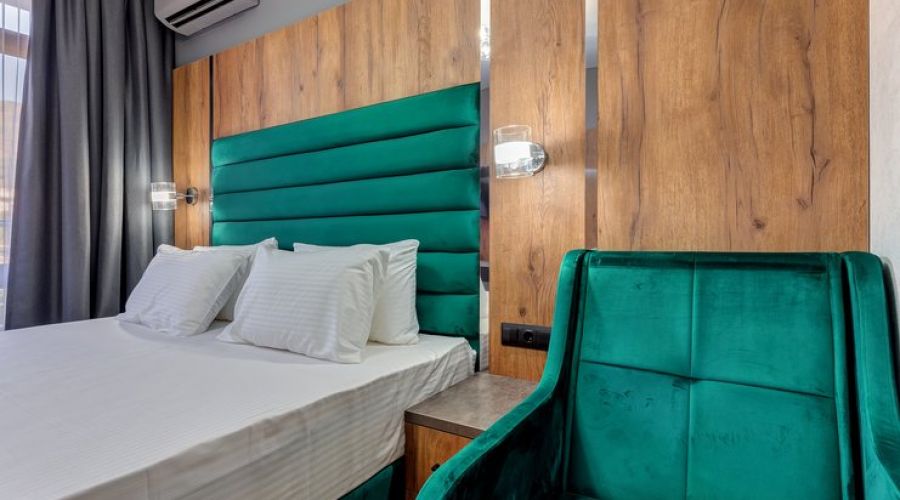 Комфорт 2-местный (с балконом и видом на горы)