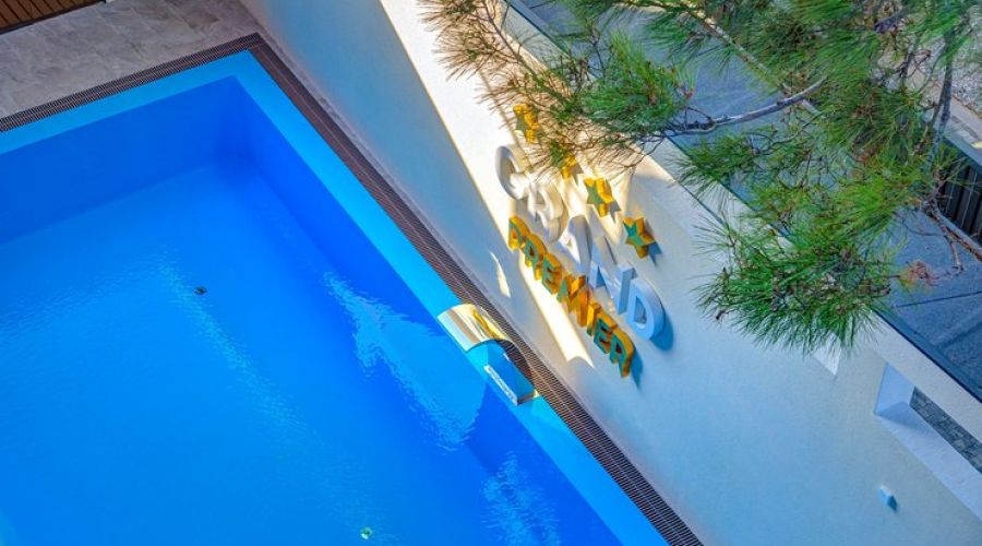 Комфорт 2-местный (с балконом и видом на горы)