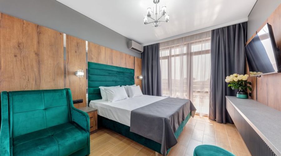 Комфорт 2-местный (с балконом и видом на море)