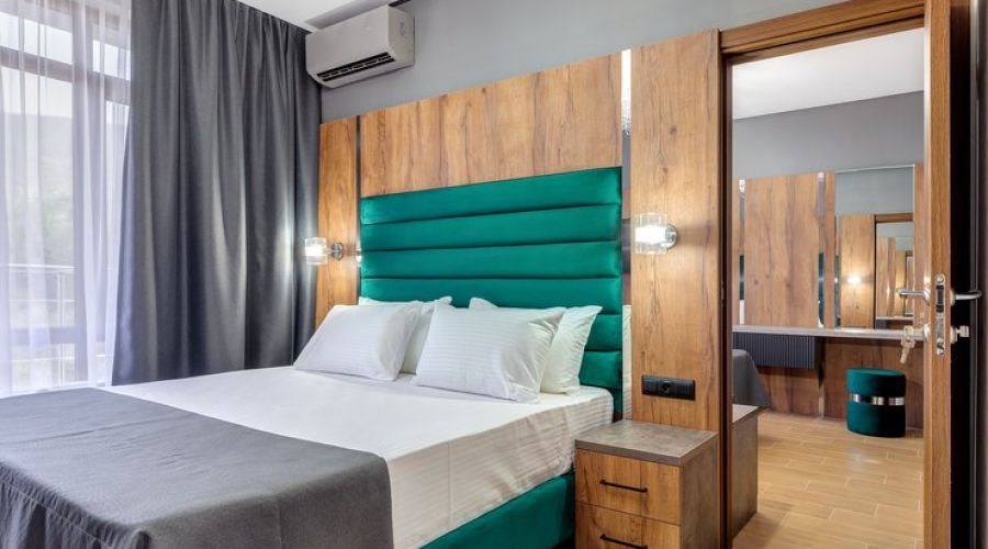 Комфорт 2-местный Коннект (с балконом и видом на горы)