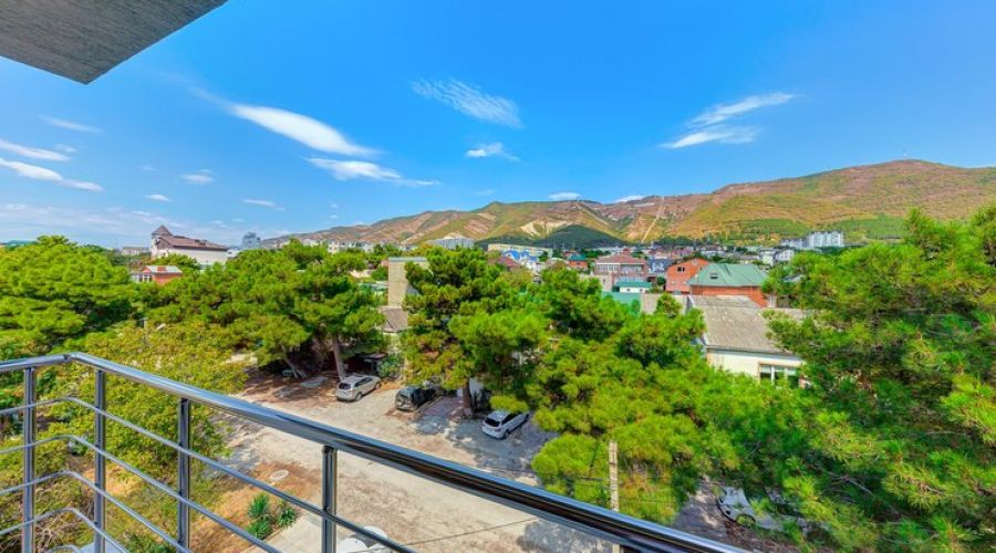 Комфорт 2-местный Коннект (с балконом и видом на горы)