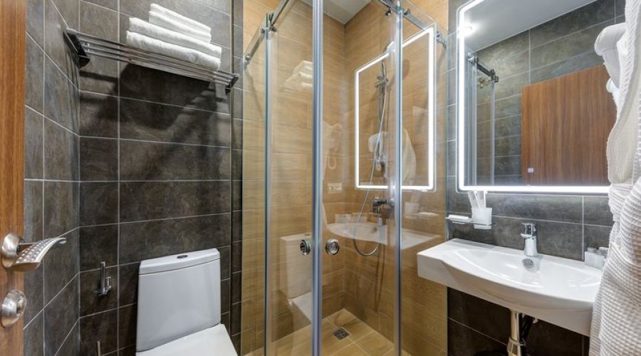 Комфорт 2-местный Коннект (с балконом и видом на горы)